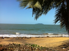 Plages_de_Rémire-Montjoly_-_Guyane.jpg